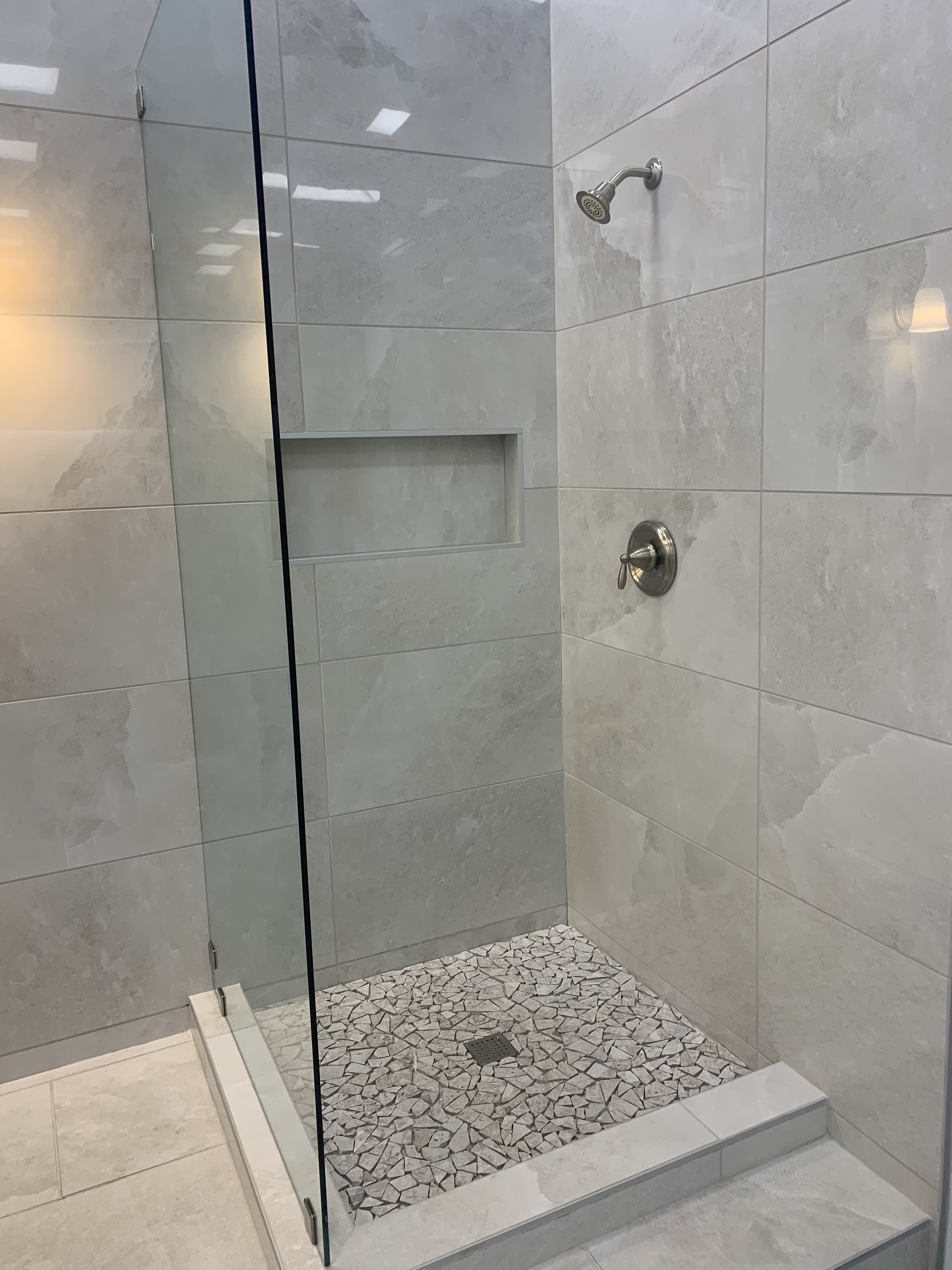 Bathroom remodeling service